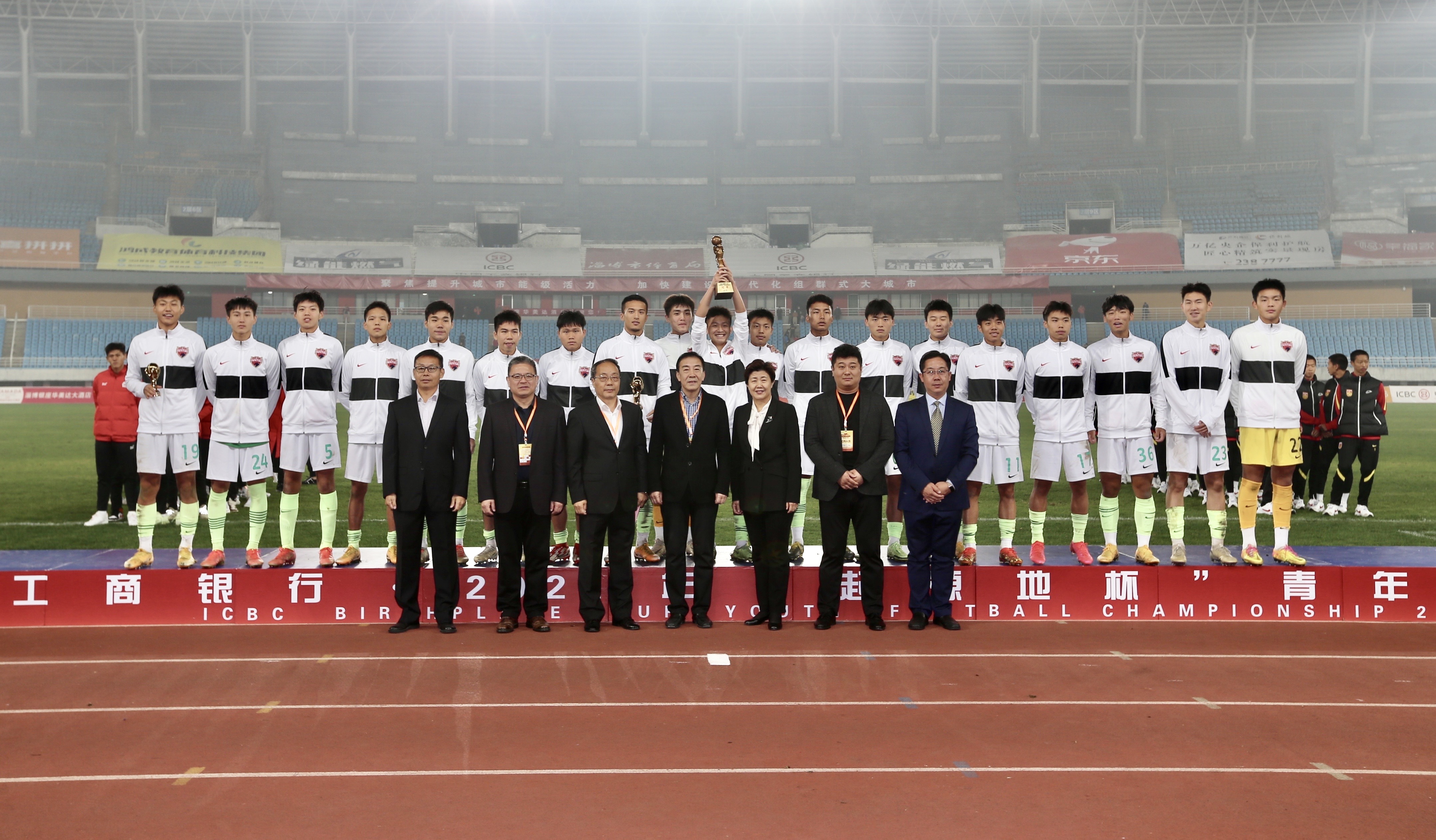 深足无缘争冠组,2019年中超深足