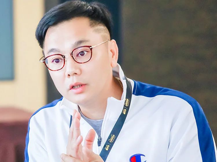 识局·系列百家访谈(九)|品牌掌舵人特殊时期下的私房话