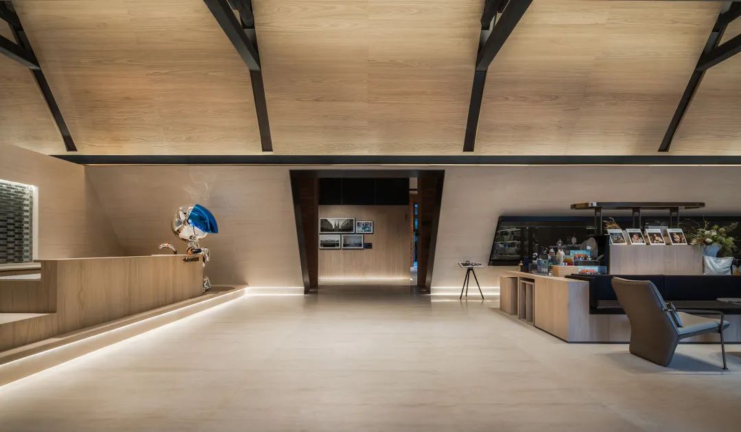 书香与艺居融为一体，重塑潮流空间IP