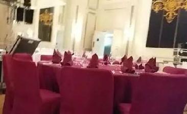 方媛坐经济舱事件发酵,黎明方媛带着两个孩子坐经济舱