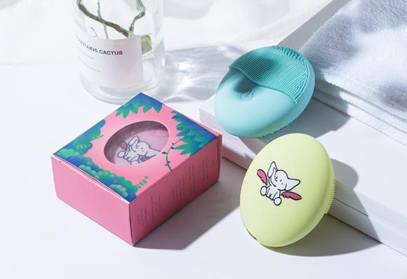 37岁吴昕变身护肤达人，分享了4款好用的护肤好物，最贵不到100元