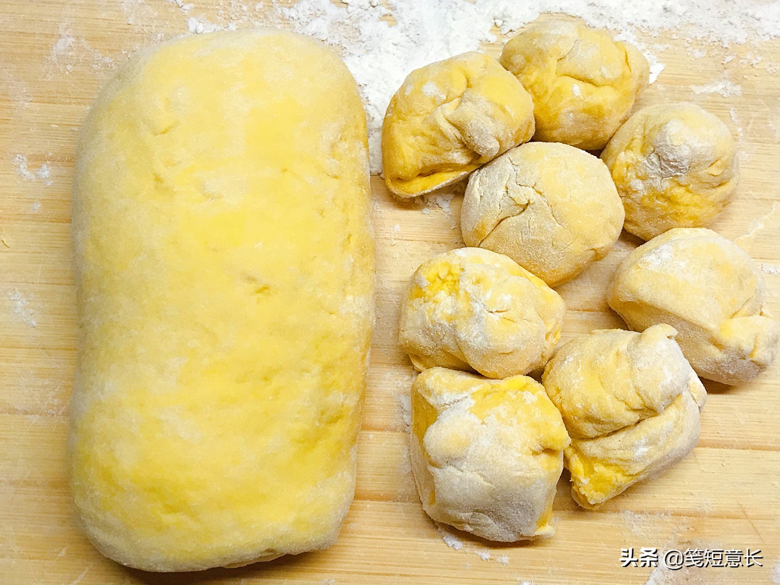 过年谁还吃馒头？土豪快来吃元宝！南瓜面粉，日进斗金，财源滚滚