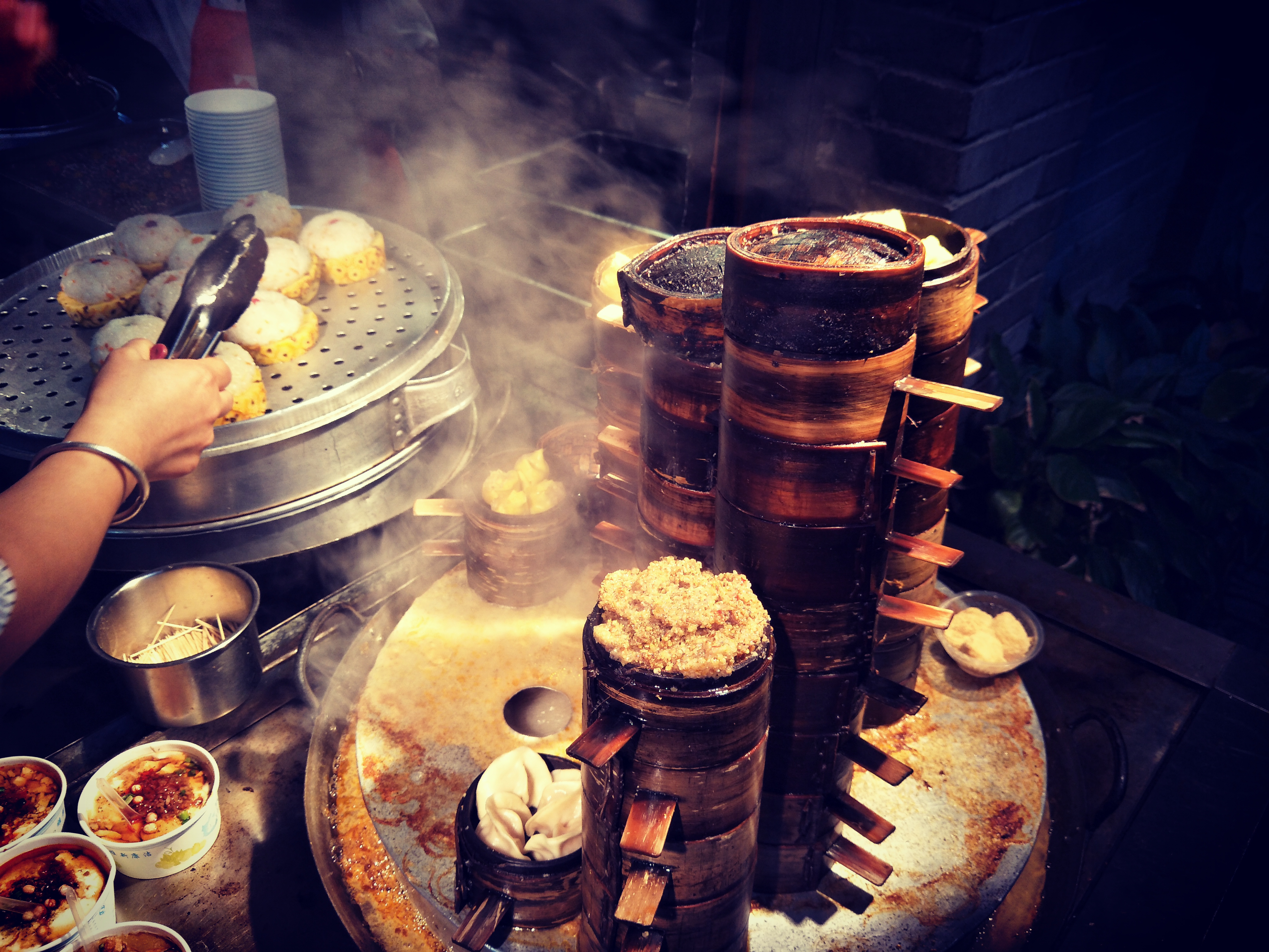 oppo拍照真的比其他手机好吗,oppo手机拍照哪个系列是最好的