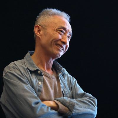 戴建业新年致辞,戴建业妻子决定一个家庭的幸福