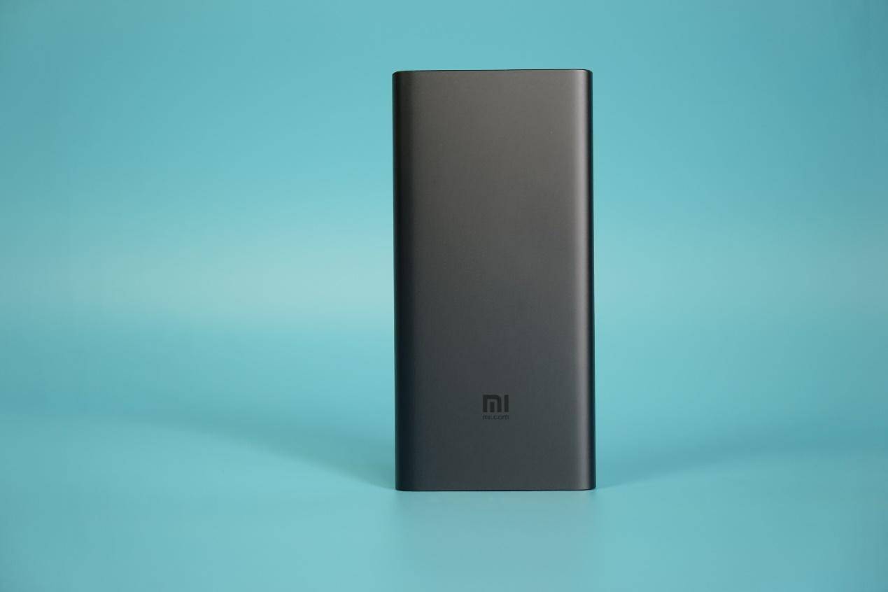 冷静看小米,小米无线充电宝30w10000mah