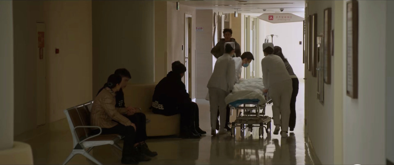 戴小雨怀孕遇车祸原因,戴小雨怀孕