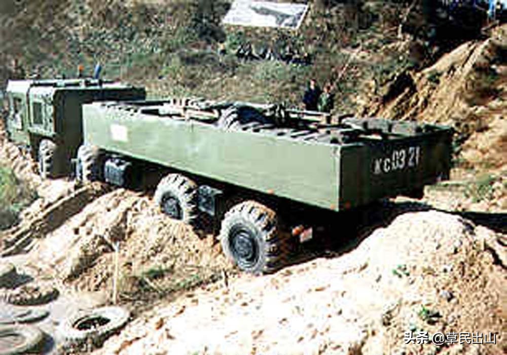 寻找男人的世界——再次追忆红色帝国的*力暴**美学之六