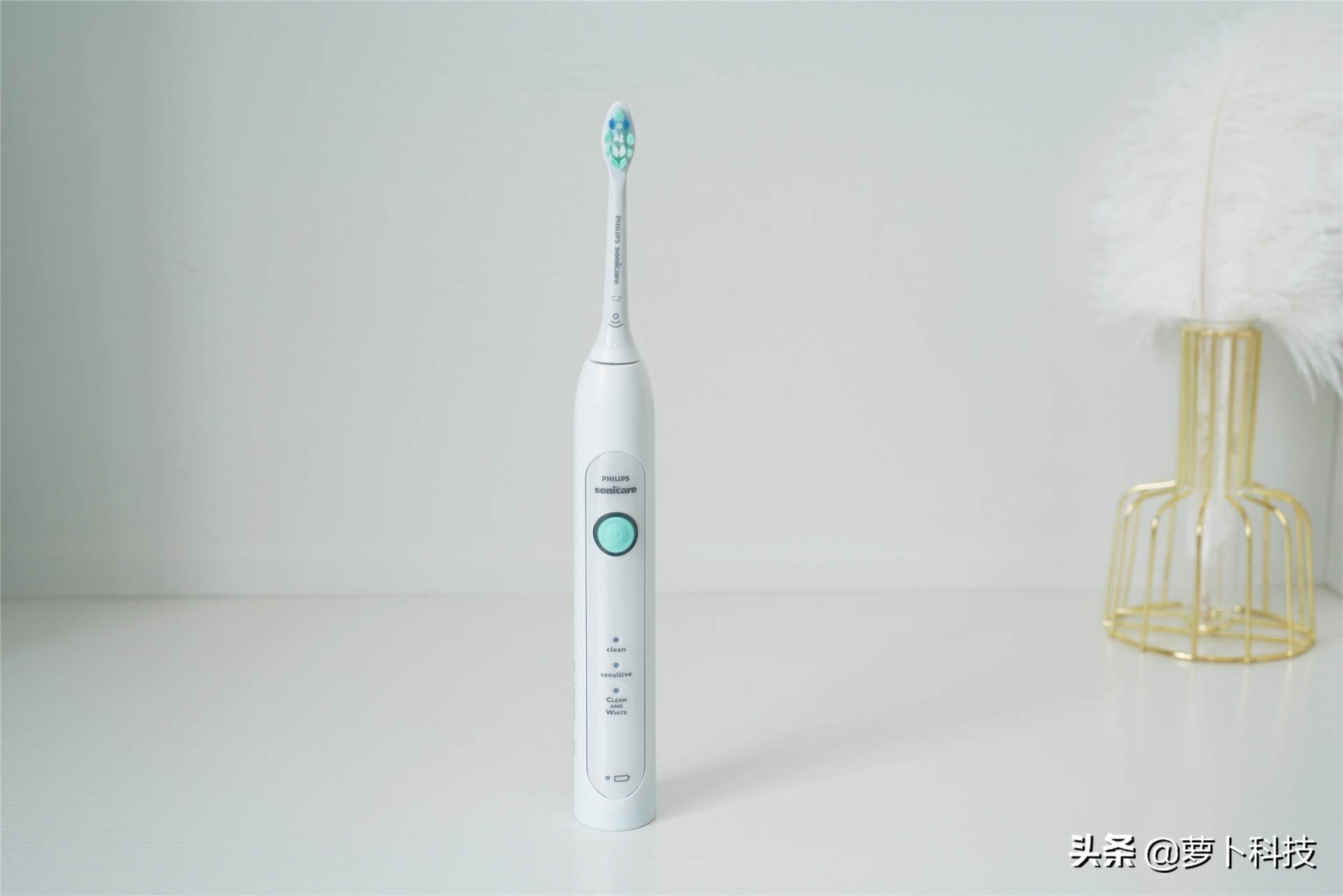 飞利浦电动牙刷入门和高端区别,飞利浦牙刷跟usmile到底哪个好一些