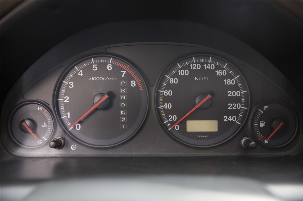 这台思域当年售价比雅阁还贵，如今车友为情怀将其收入囊中