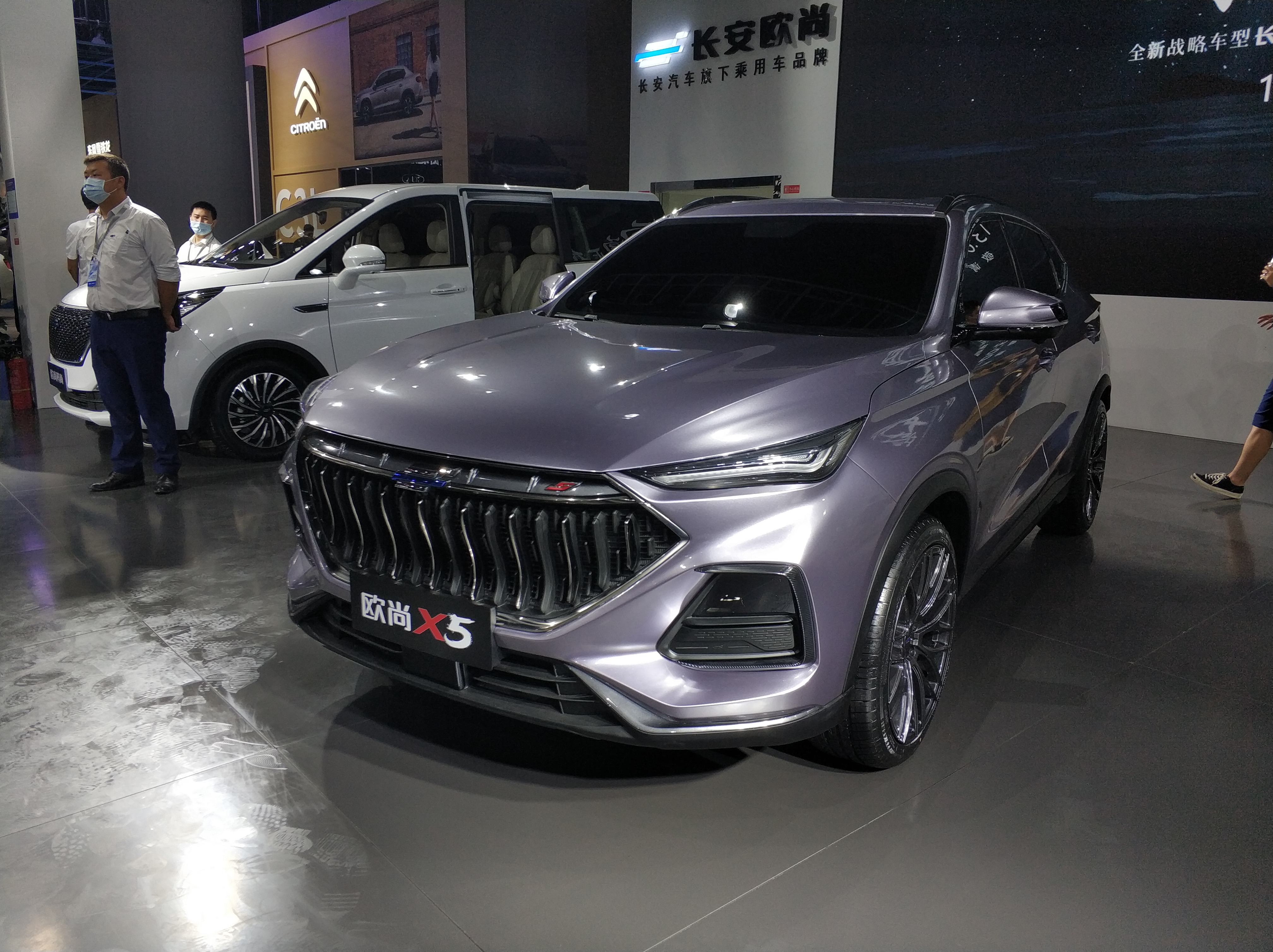 长安欧尚x52021款车展,长安欧尚x51.6l和1.5t哪个省油