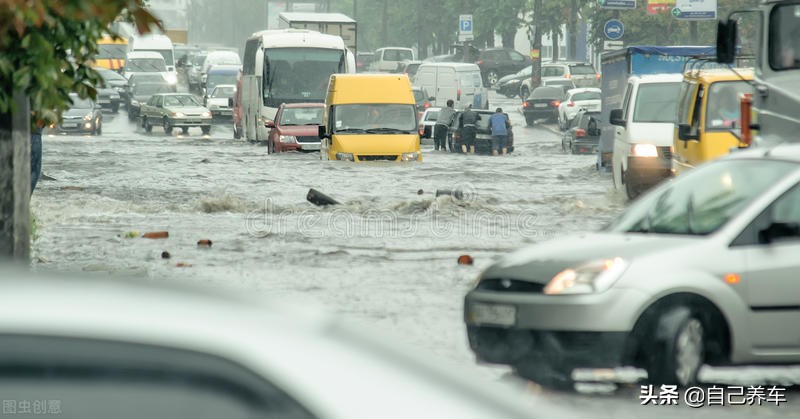 车子被泡水如何处理,行驶过程中车辆泡水怎么处理