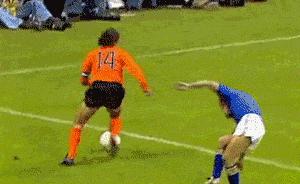 足球历史十大最强前腰,足球历史上最好的前腰