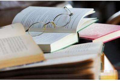 感觉自己很笨还不会说话,是什么让你觉得自己很笨