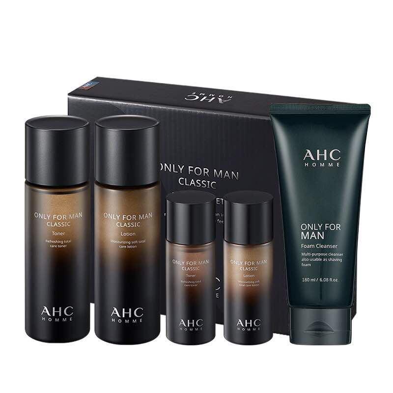 王一博黄明昊直播礼物走一波,王一博黄明昊范丞丞