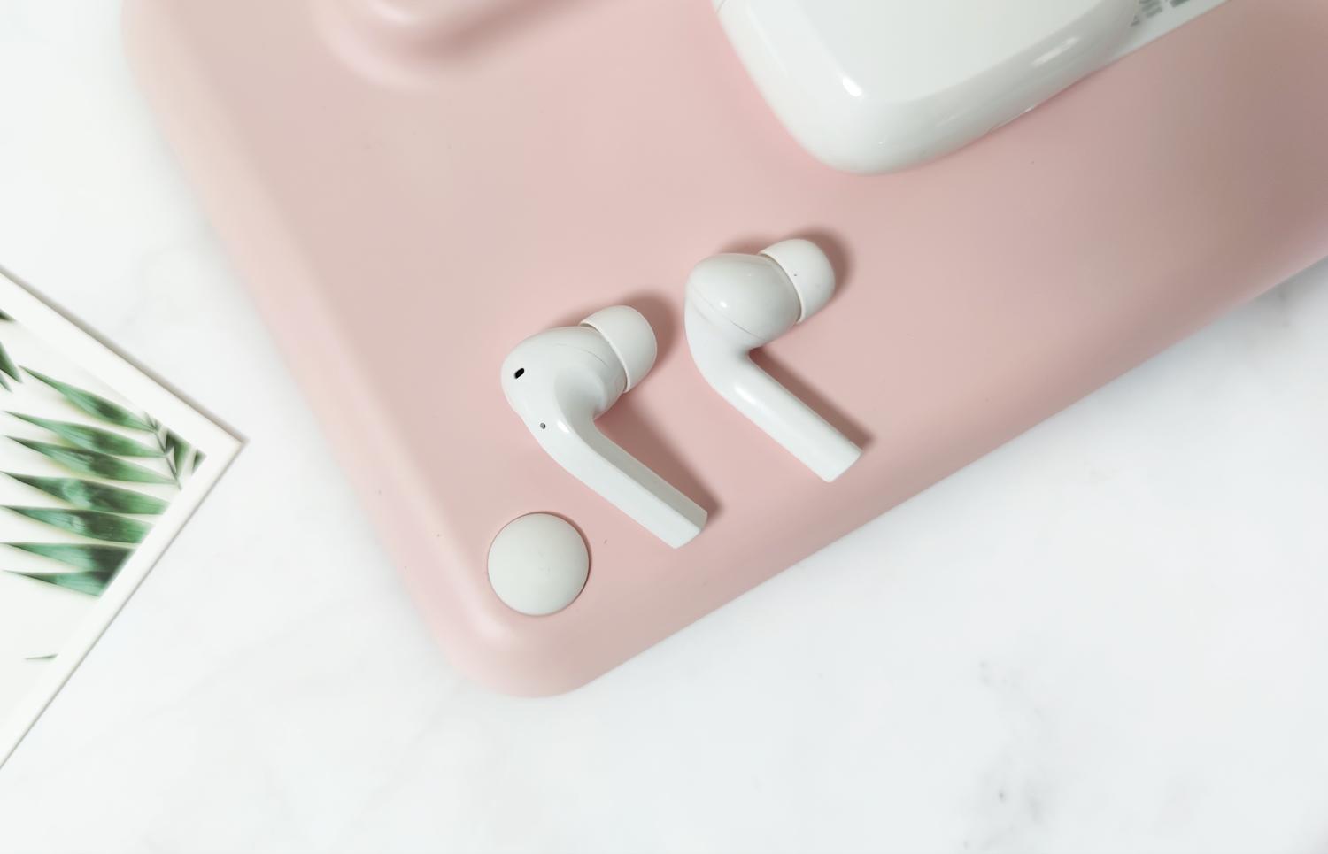 一款更懂你的耳机，小爱同学+超长续航，紫米PurPods开箱