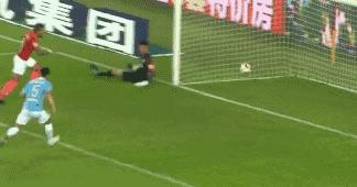 中超垫底队0-3惨败申花领跑保级组,中超第11轮战报