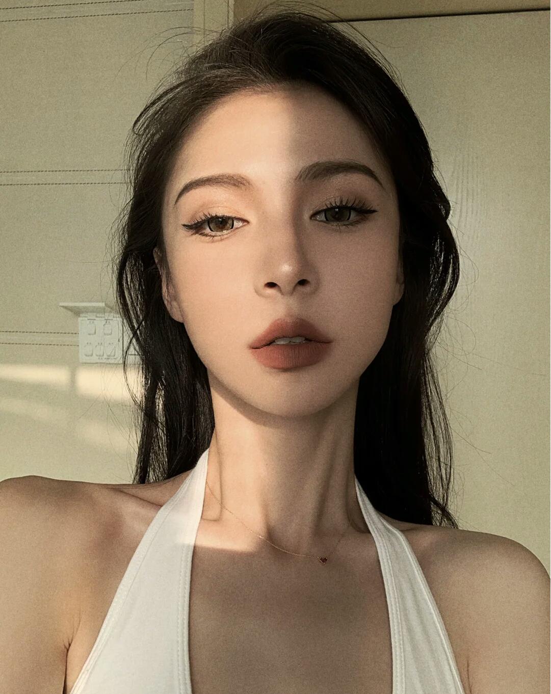 大牌的口红哪一个比较好用,既便宜又实用的大牌口红