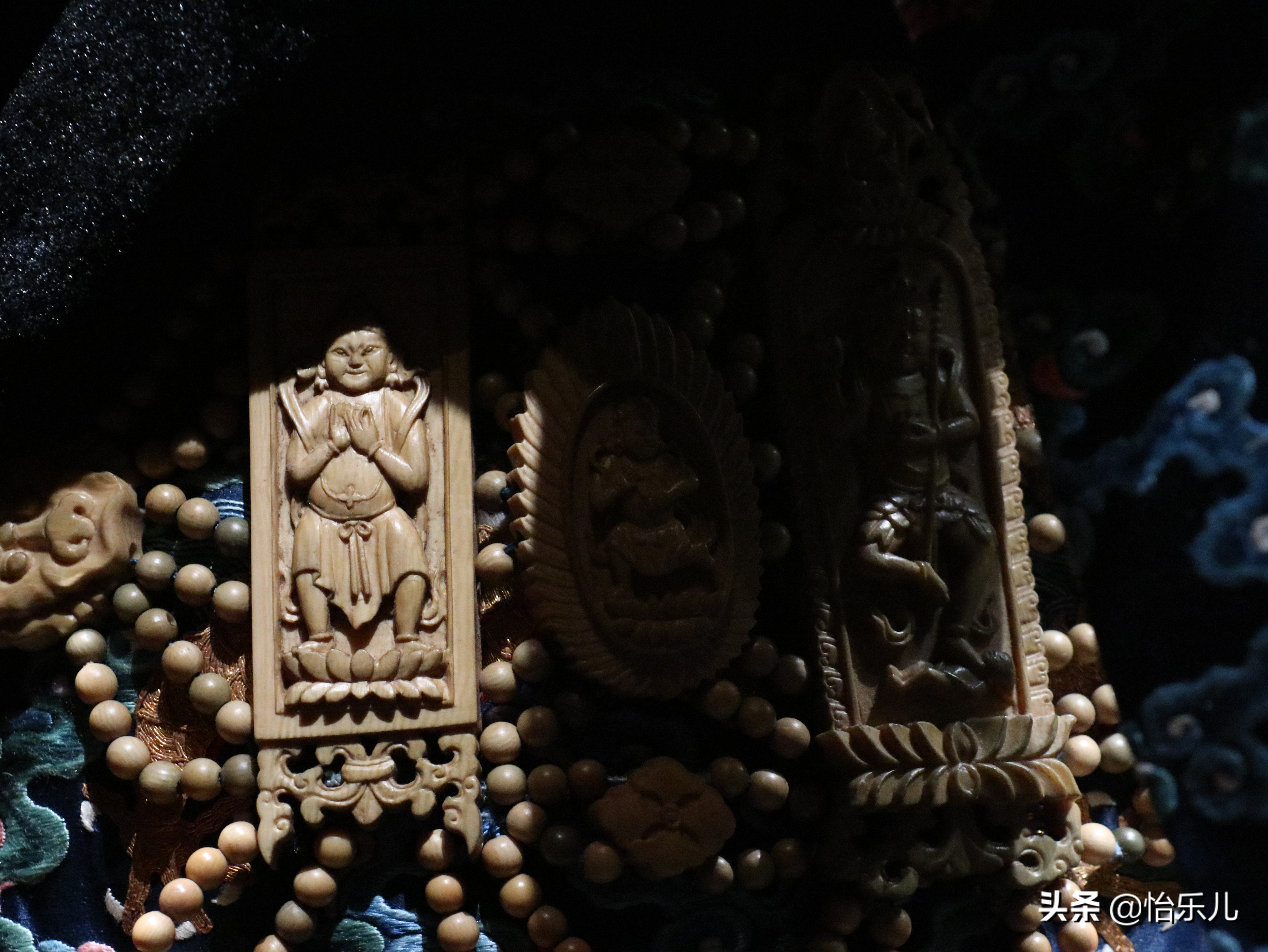 清宫佛教服饰大全,华丽的清宫服饰