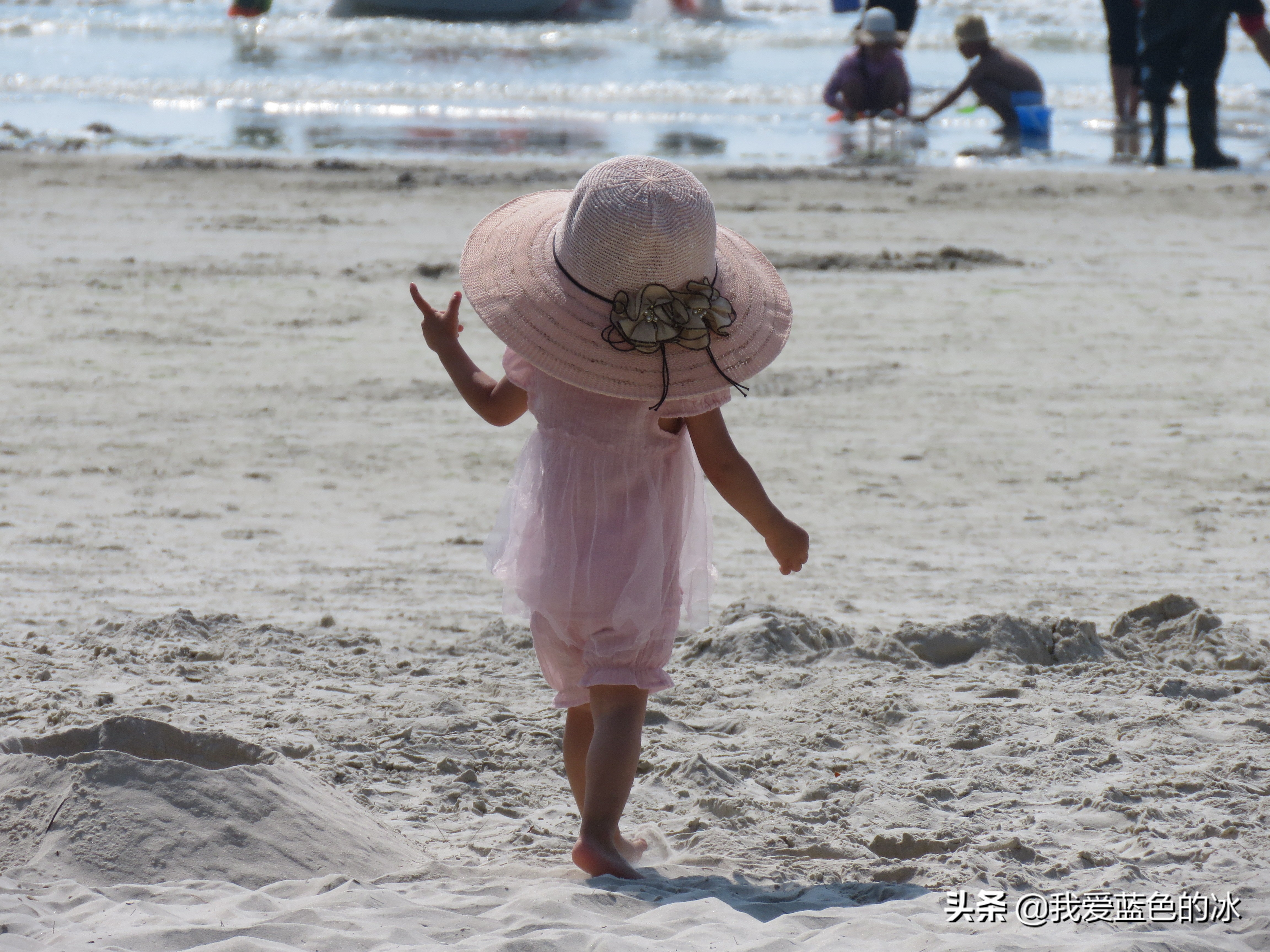 北海暖如春银滩游,北海银滩体验踏浪的感觉