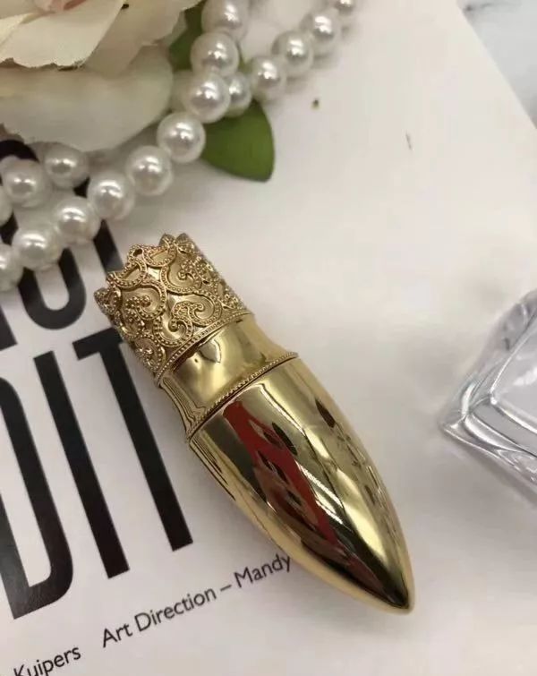 韩国whoo后套盒,韩国whoo后拱辰享套盒6件