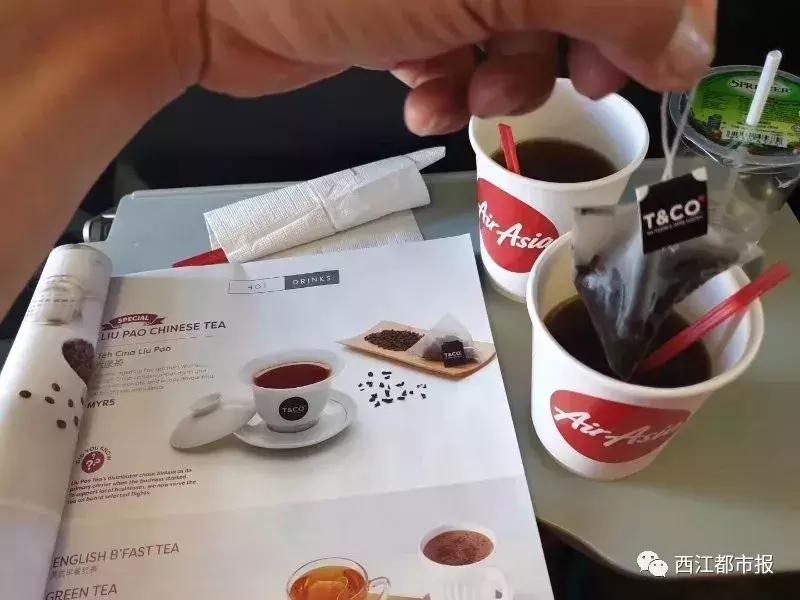 六堡茶成马来西亚亚航客舱饮品
