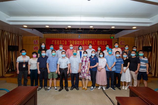 疫情防控青春力量迸发责任担当,疫情防控彰显责任担当