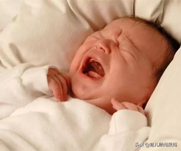 宝宝晚上不睡妈妈精神崩溃怎么办,宝宝不睡宝妈崩溃瞬间