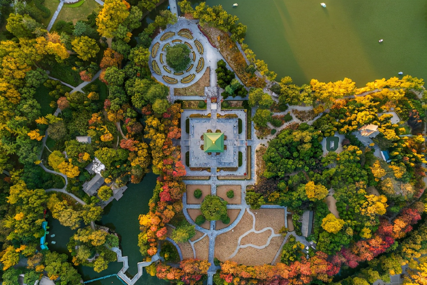 西安大雁塔值得玩么,西安五天四夜旅游攻略大雁塔