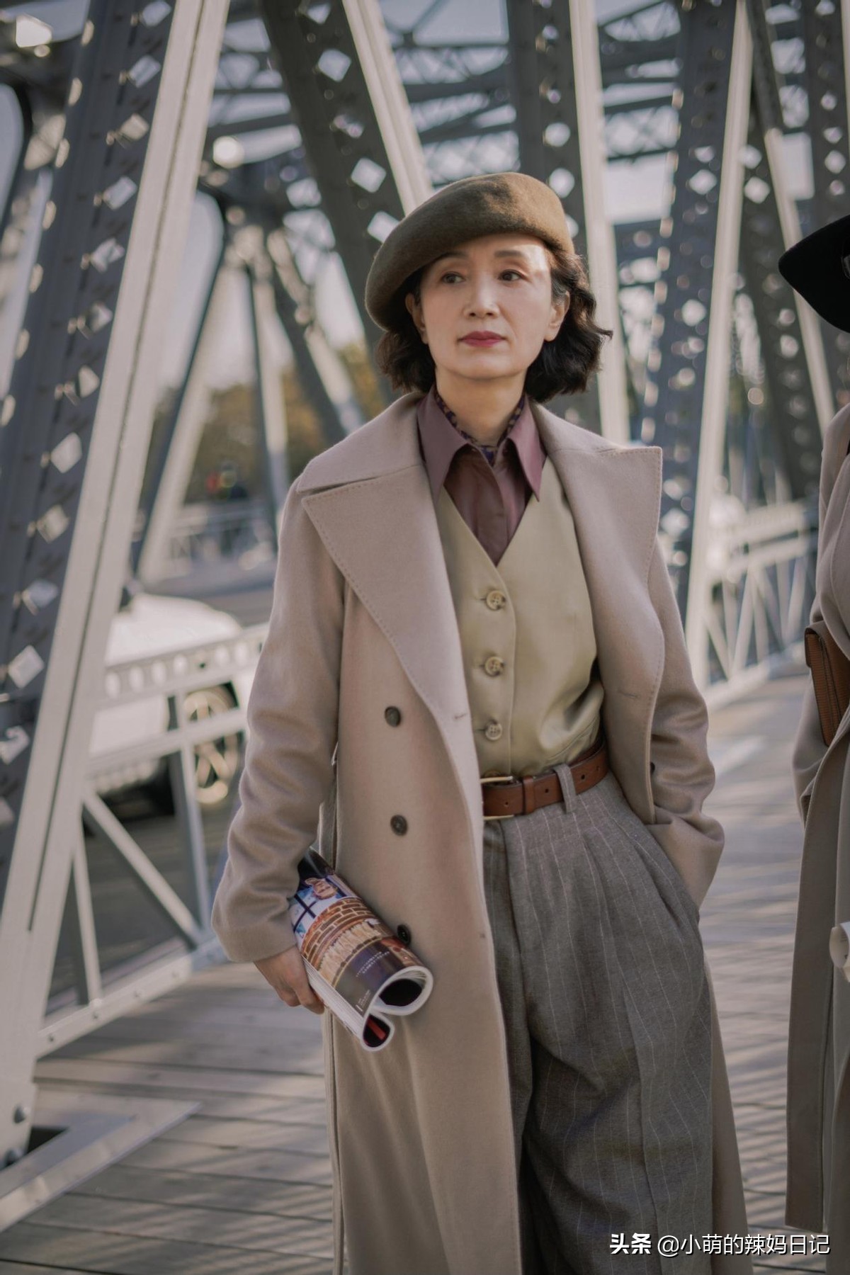 烫头发怎么样才不会显老,烫头发感觉显老怎么去处理自然点