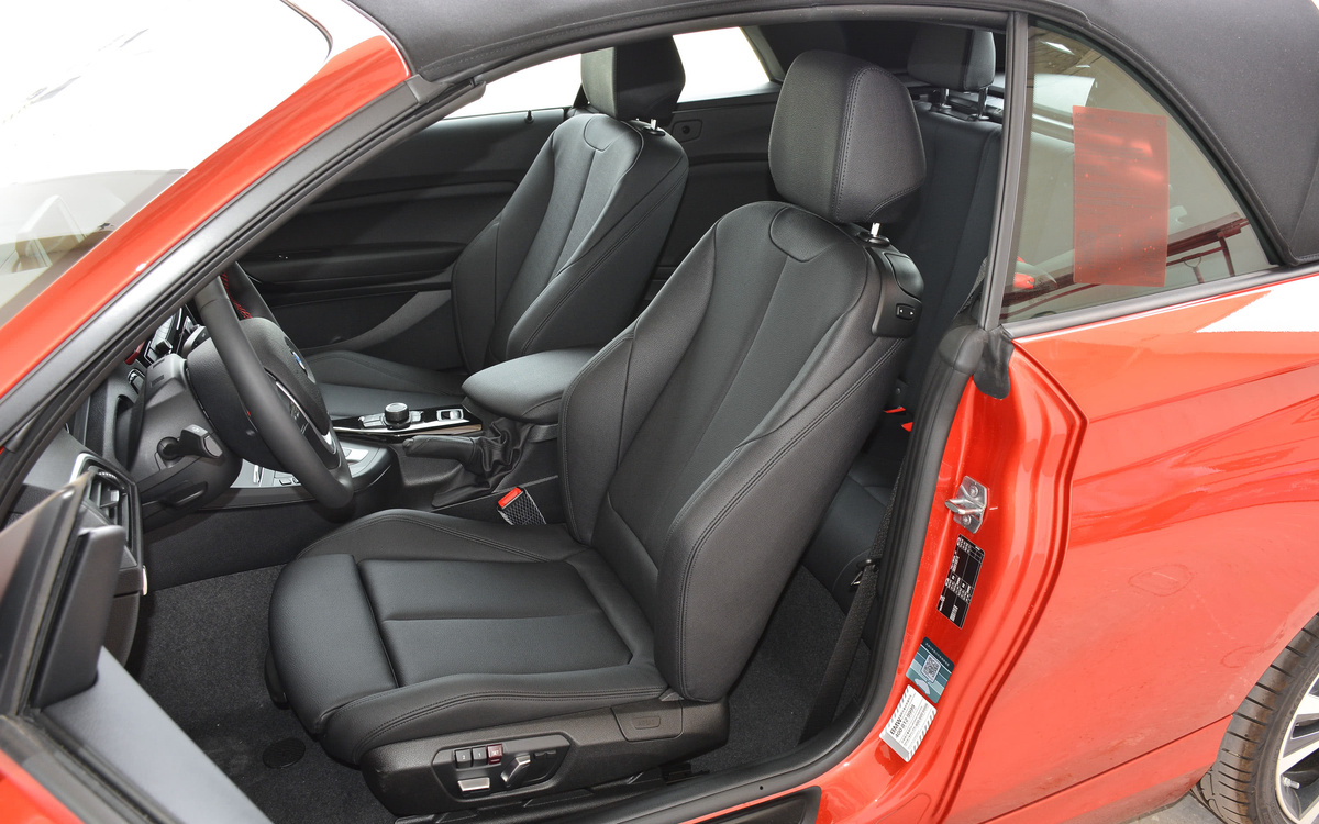 宝马最新四座硬顶敞篷跑车,宝马最值得购买的轿跑车型