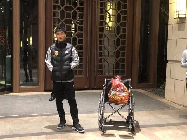 除了“无能狂怒”，我们还能怎样为全线崩盘的国足找回尊严？