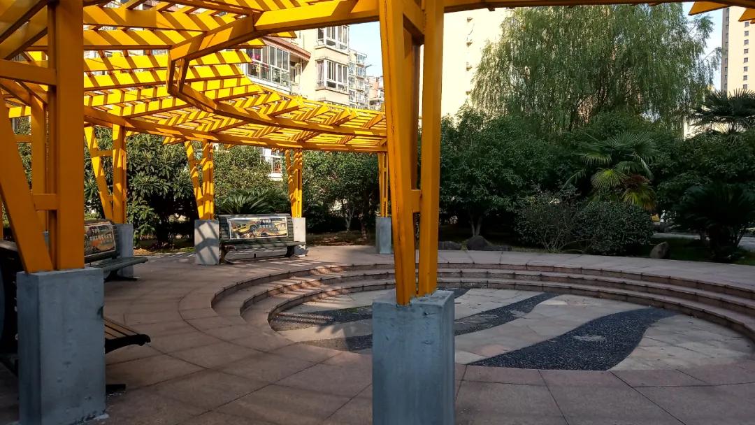 育红周边学区房,育红小区学区房多少钱