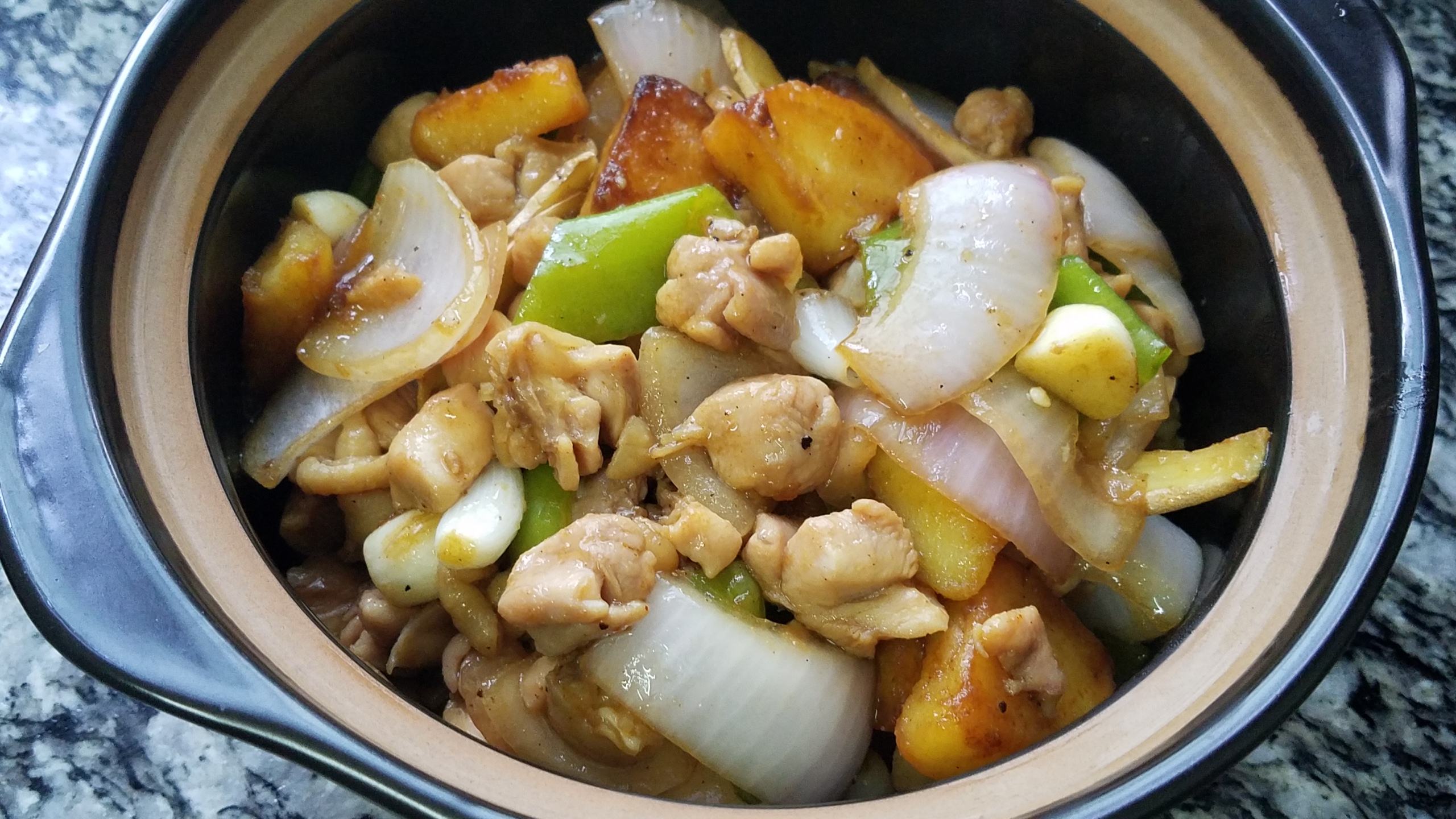 鸡腿炒洋葱的做法简单又好吃,鸡腿洋葱土豆的做法大全家常