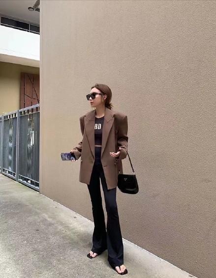 微胖女生显瘦高腰阔腿裤牛仔裤,小个微胖女生怎样穿显瘦牛仔裤