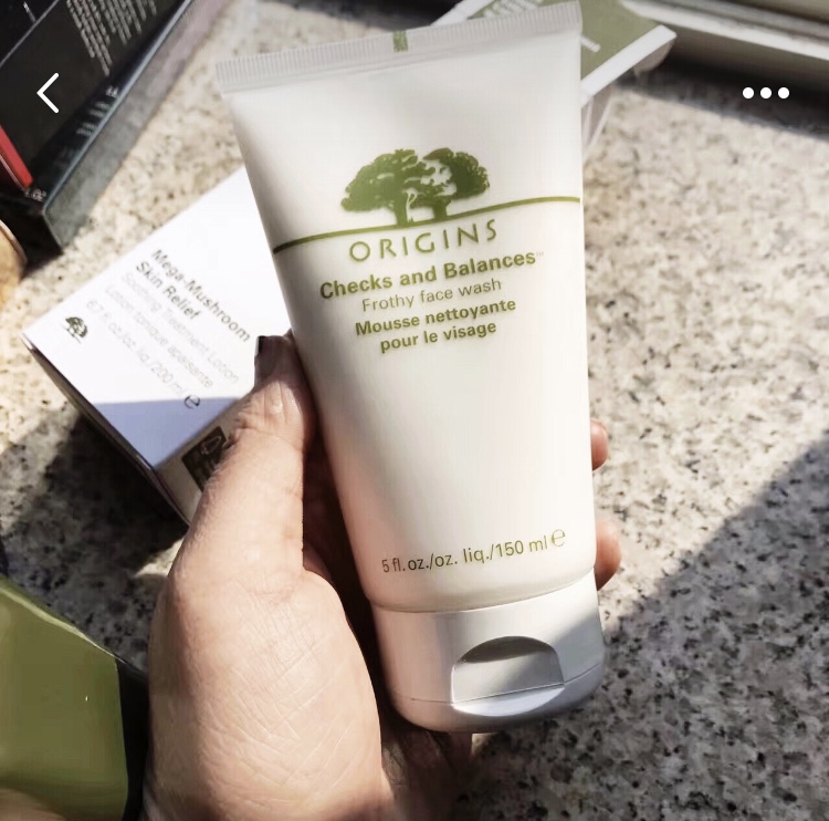 如何选一款自己适合的洗面奶,如何选择自己适合的洗面奶呢