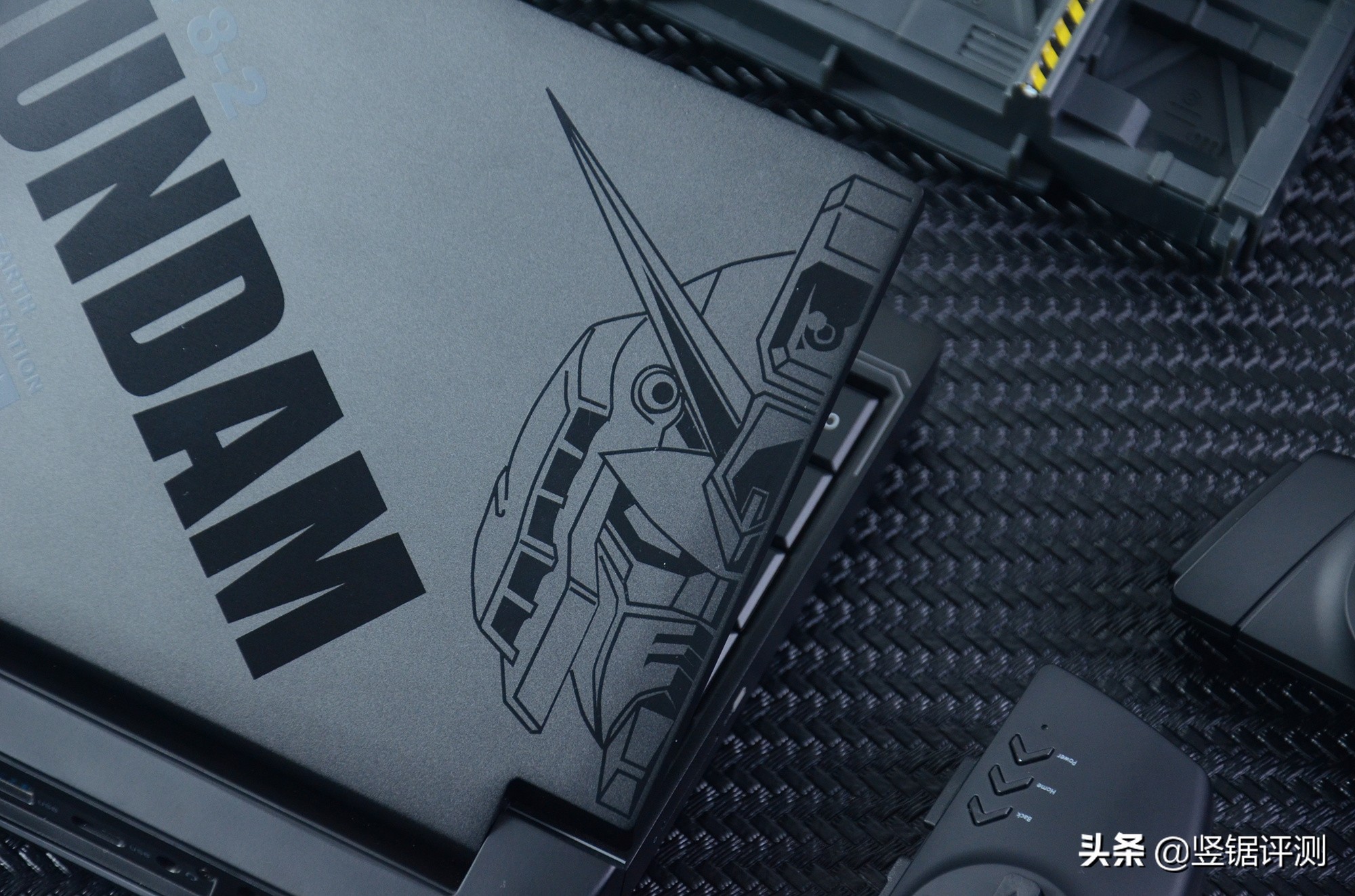 壹号本onegx1pro游戏测试,壹号本one-gx1pro高达限量版5g版