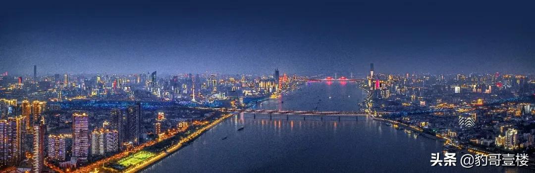 武汉经典户型,武汉水蓝郡别墅户型结构图