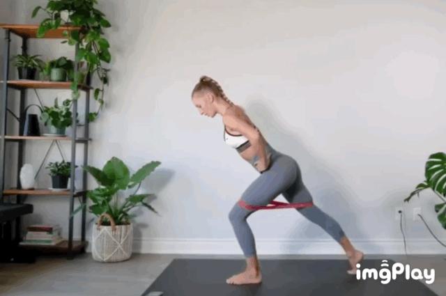 健身绳如何练出臀肌,健身房翘臀怎么练最有效