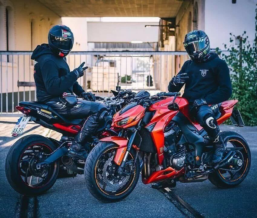 川崎大蟒蛇z1000机械增压,川崎大蟒蛇z1000