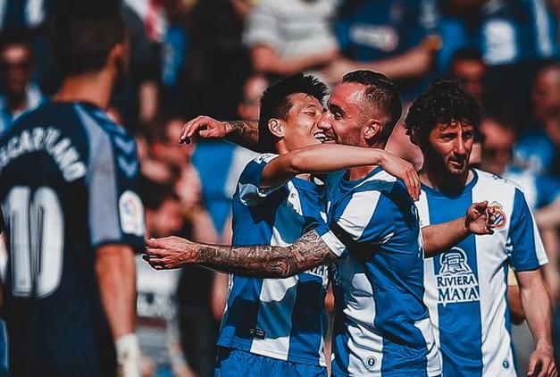 武磊凌空抽射破门完整版,武磊一脚长传赵博胸部停球