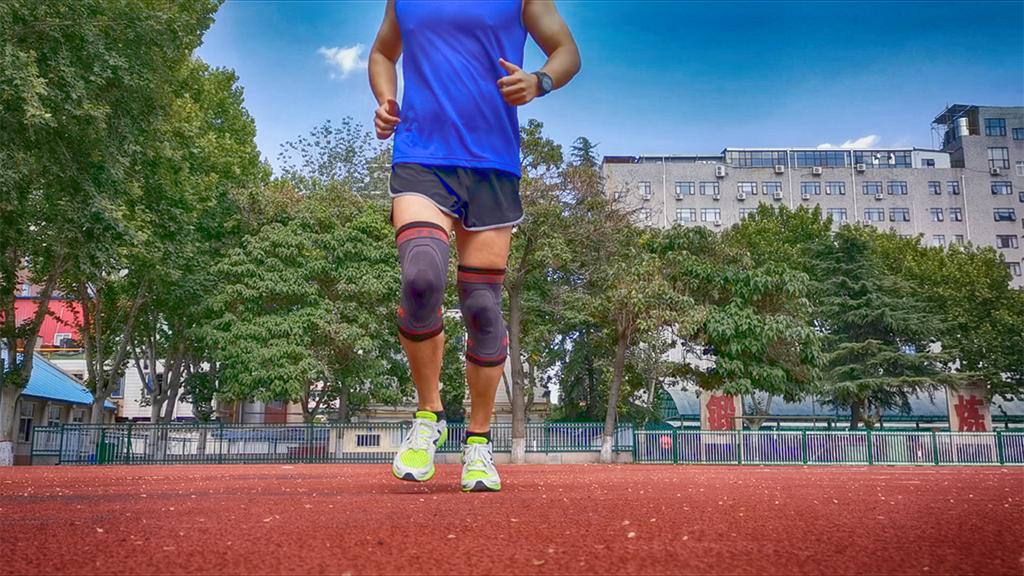 跑步护膝真能保护膝盖吗,保护膝盖从小抓起