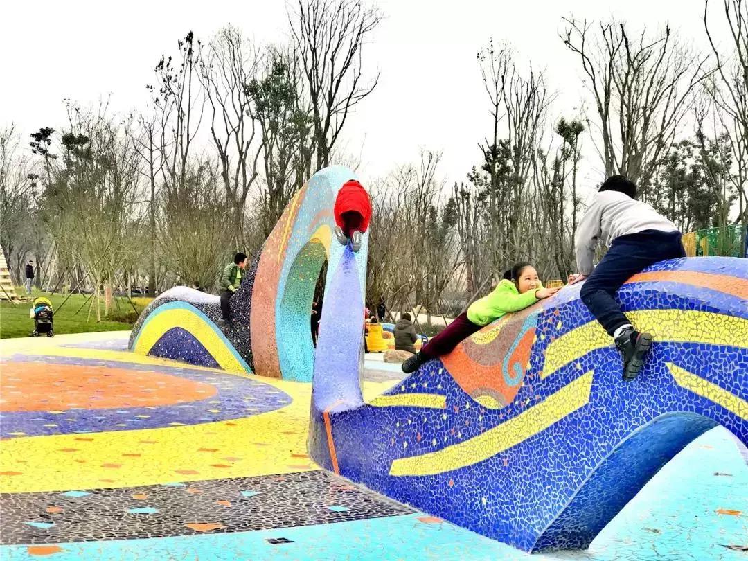 宛若美人卧成都，江家艺苑了解一下