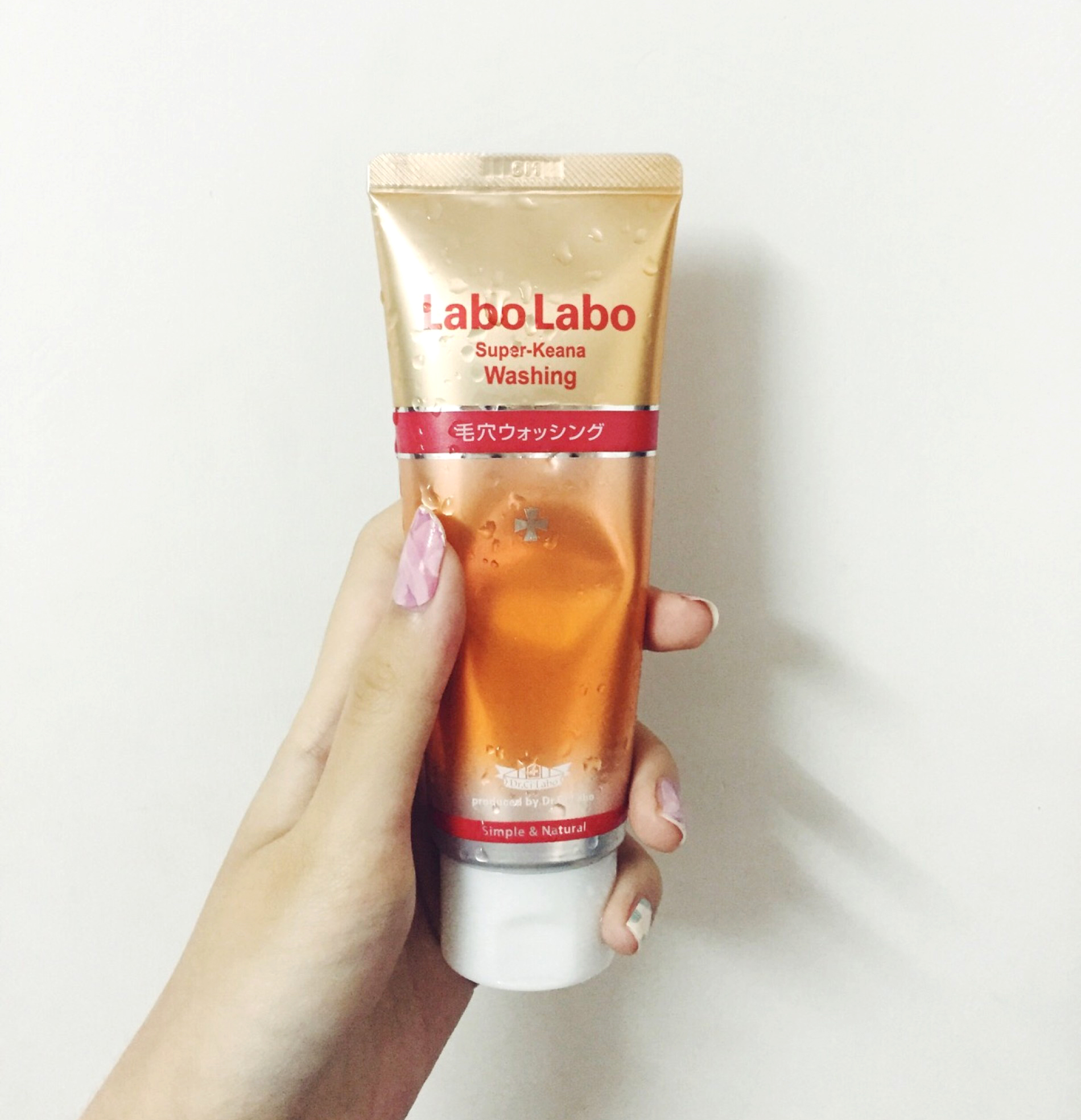 如何选一款自己适合的洗面奶,如何选择自己适合的洗面奶呢