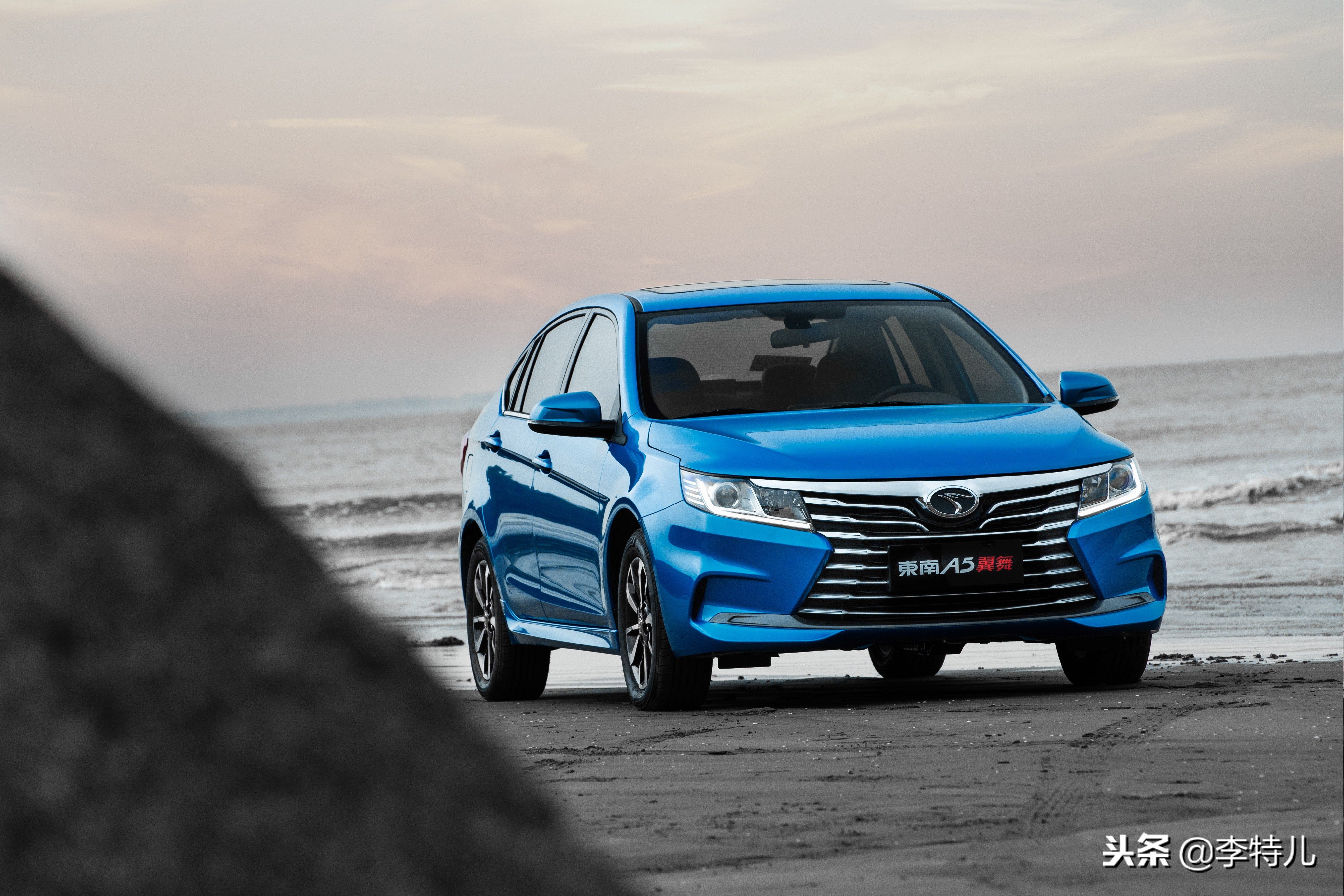 东南a5翼舞手动测评,东南a5翼舞手动变速箱油耗