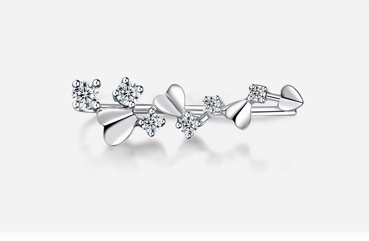 百搭珍珠耳钉高级感,小气质时尚百搭纯银耳饰