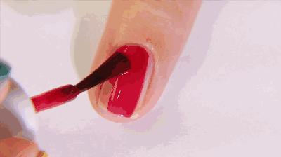 林允自己做美甲视频,林允美甲教程