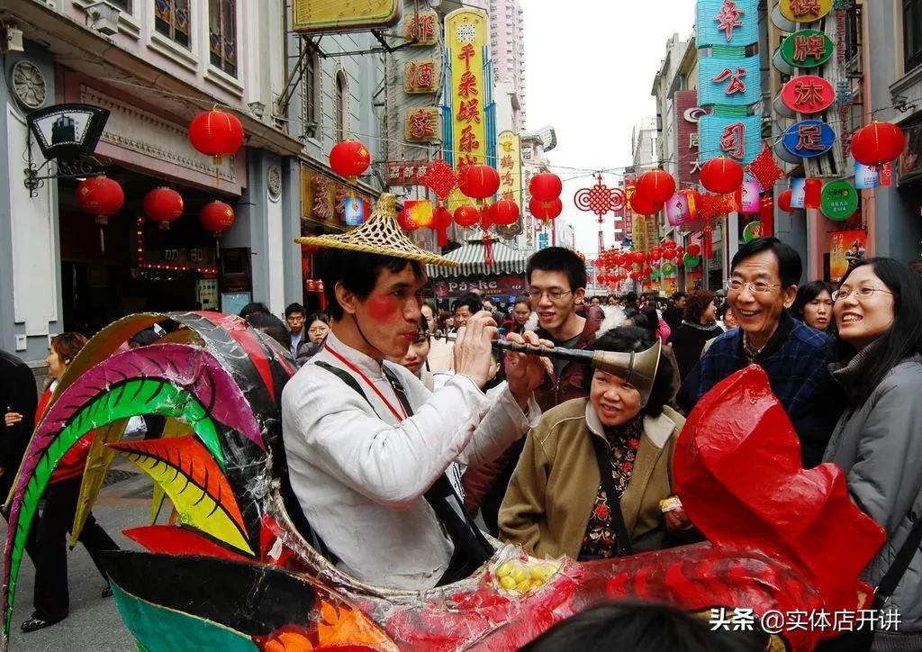 外地人吐槽本地人不来，广州这条步行街要凉？网友：恢复通车啦