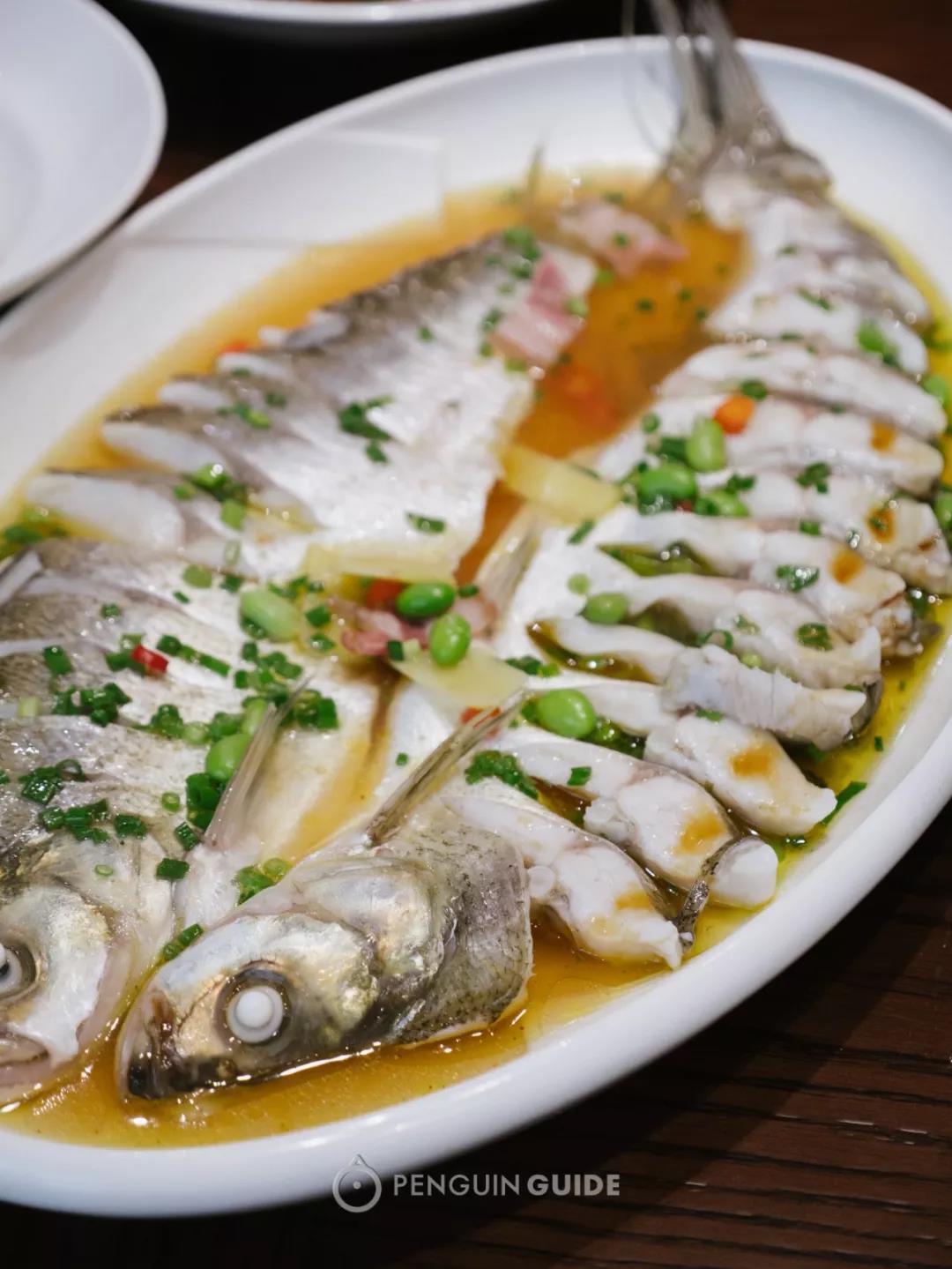 湖州高铁站离市区远不远,湖州高铁站有什么吃的