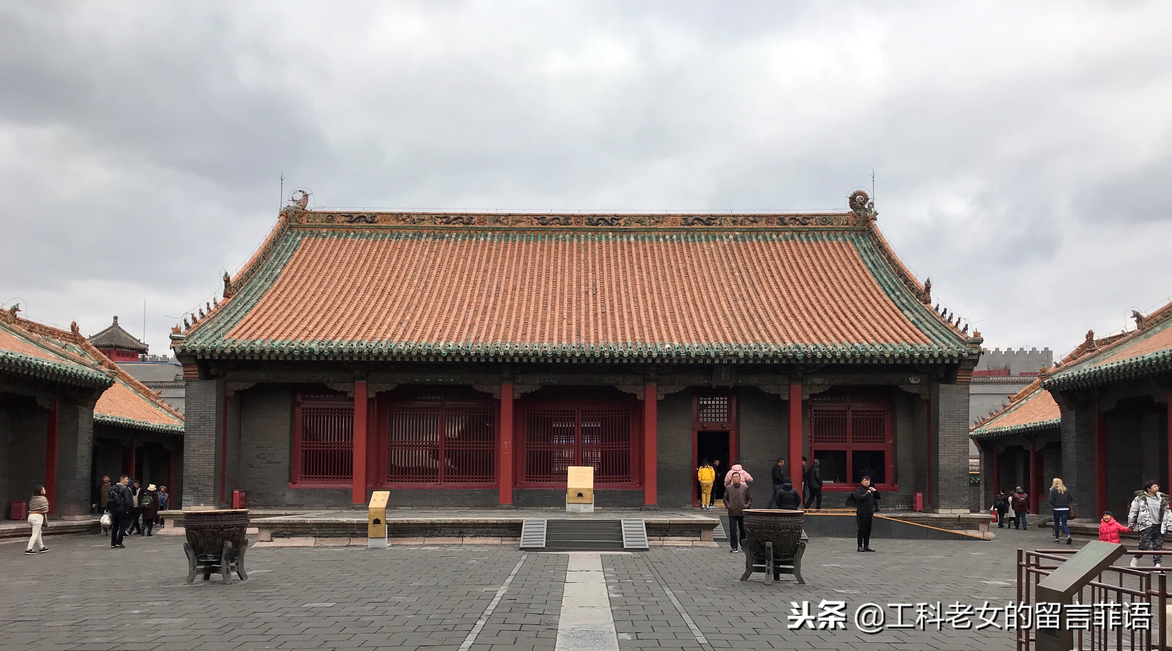 沈阳故宫具有浓厚的满族特色,沈阳故宫人气爆表