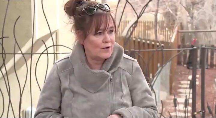 疫情无情人有情救助老人显真情,疫情无情人有情感谢邻居帮忙